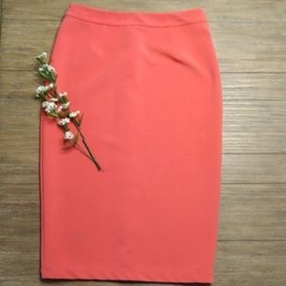 Versona Coral Pencil Skirt